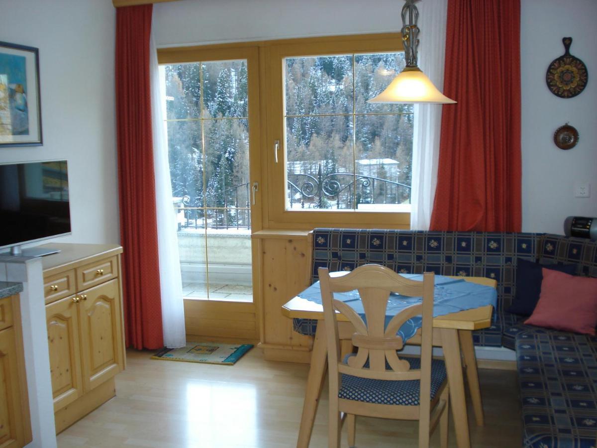 Chasa Valetta Apartman Samnaun Szoba fotó