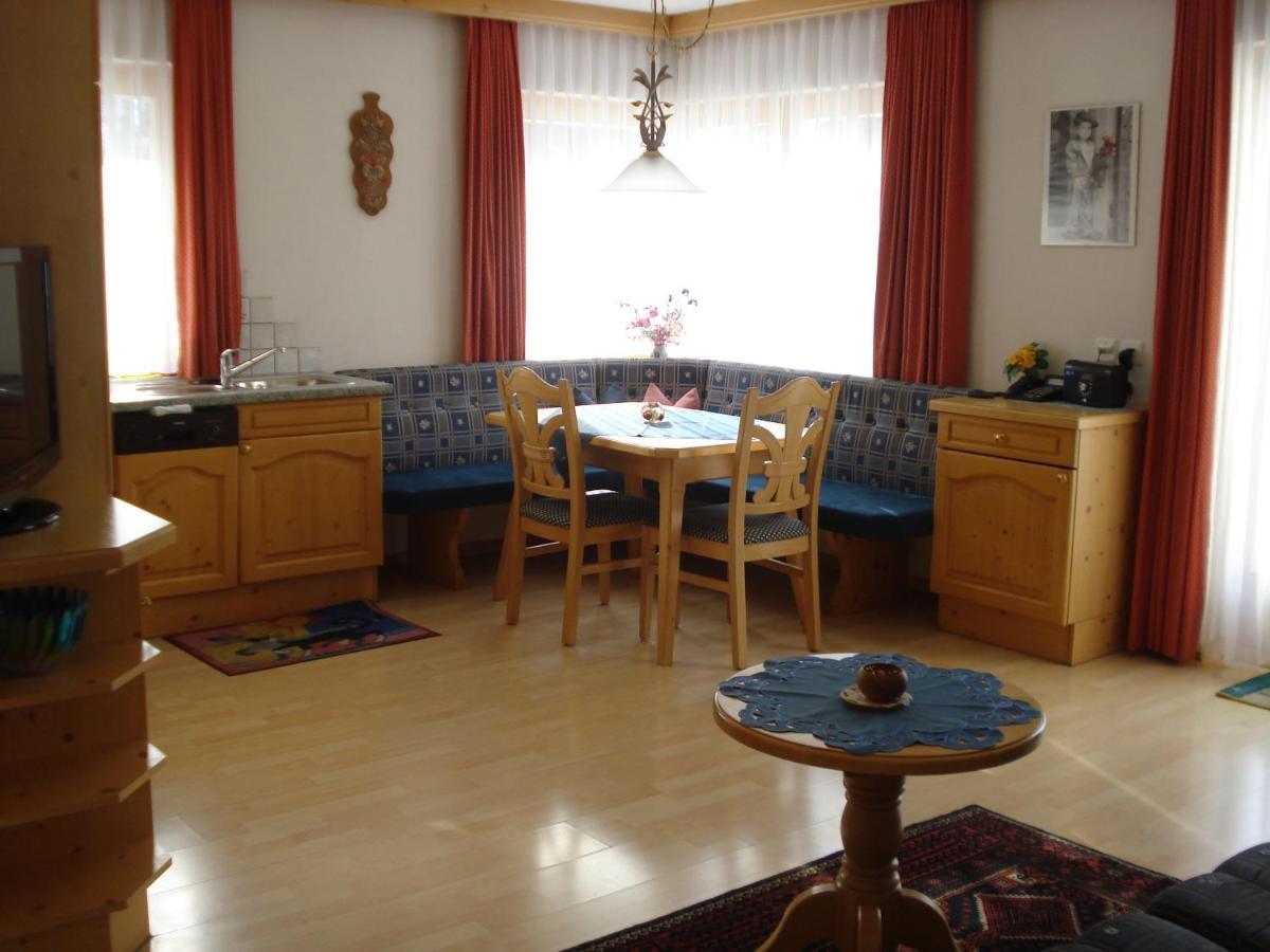 Chasa Valetta Apartman Samnaun Szoba fotó