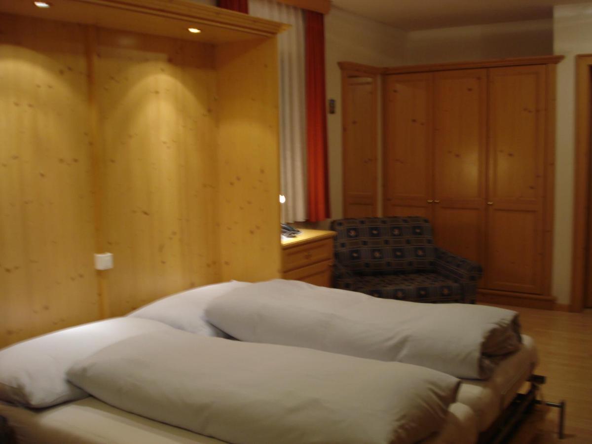 Chasa Valetta Apartman Samnaun Szoba fotó