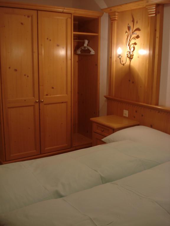 Chasa Valetta Apartman Samnaun Szoba fotó